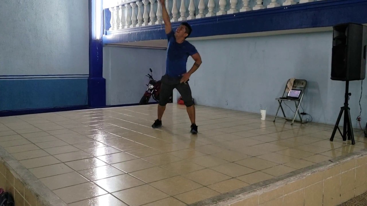 Thalia - Arrasando (Baile fitness) - YouTube