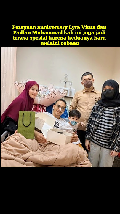 MOMEN LYRA VIRNA DAN FADLAN MUHAMMAD RAYAKAN ANNIVERSARY PERNIKAHAN #shorts #viral @RRFCHANEL