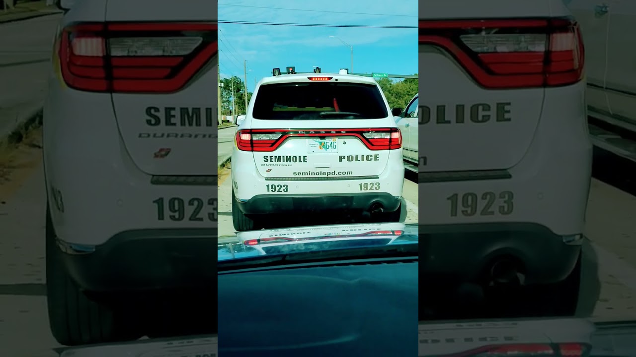 Even police no turn signal 