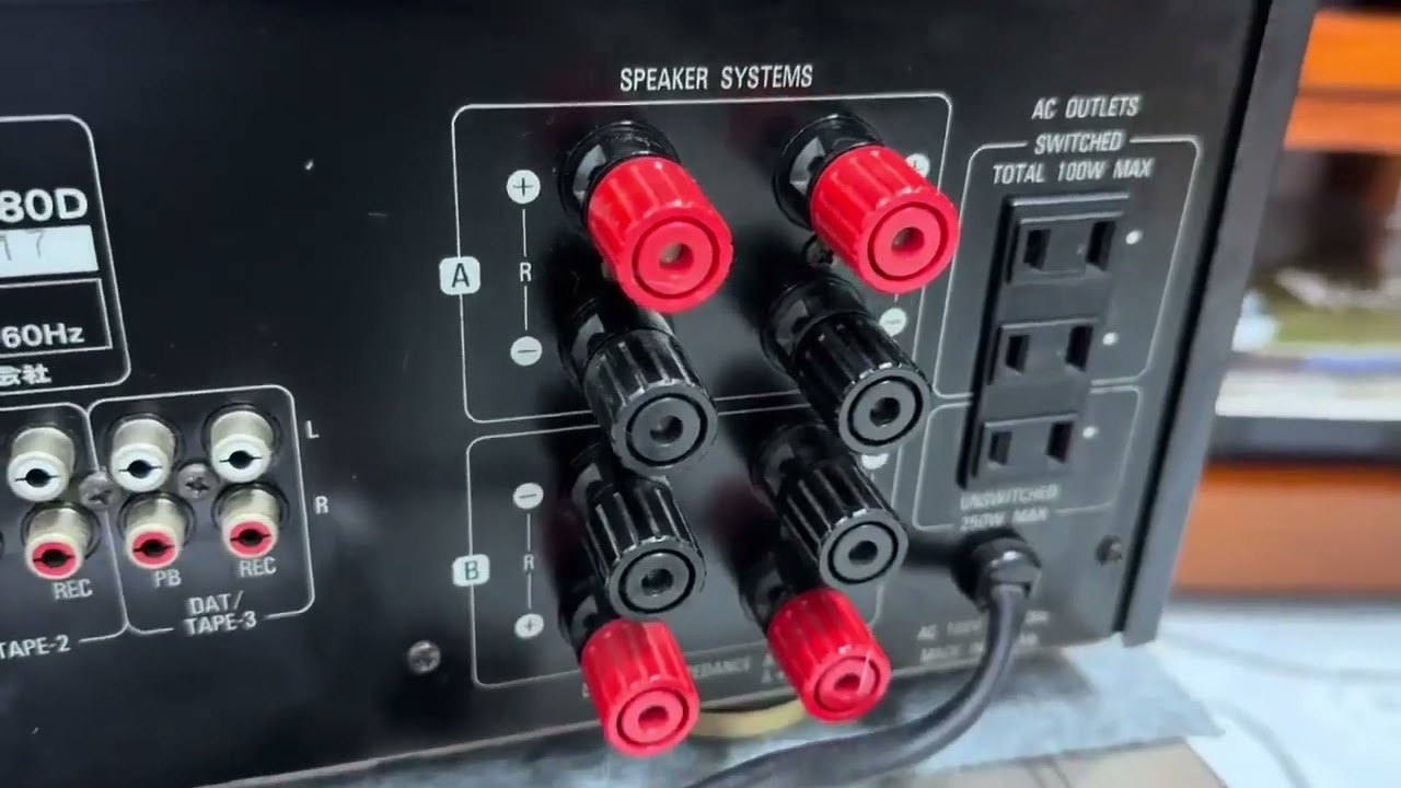 Denon PMA-880D - machine in like-new condition - 8.9 million VND