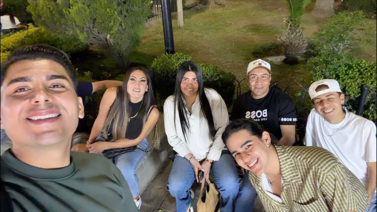 En el punto de encuentro EL COECILLO  con las chicas