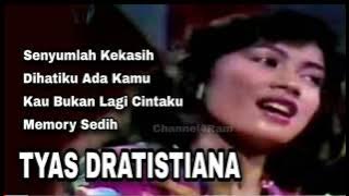 Senyumlah Kasih - Tyas Dratistiana