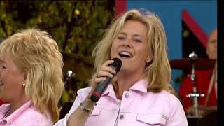 Medley - Kikki Danielsson / Bettan / Lotta Engberg - Allsång på Skansen 2002