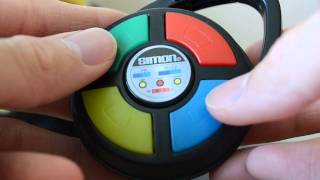 Test Video with my mini Simon (game) with Carabiner