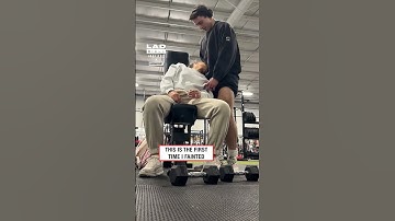 Fainting at the gym… but the support is everything! 🏋️