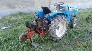 Una idea de un arado fácil de hacer para mini-tractores