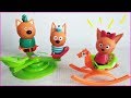 Мультики с игрушками Три Кота на КАРУСЕЛИ и ГОРКА для Карамелька и Маши! Детская Площадка Кеши