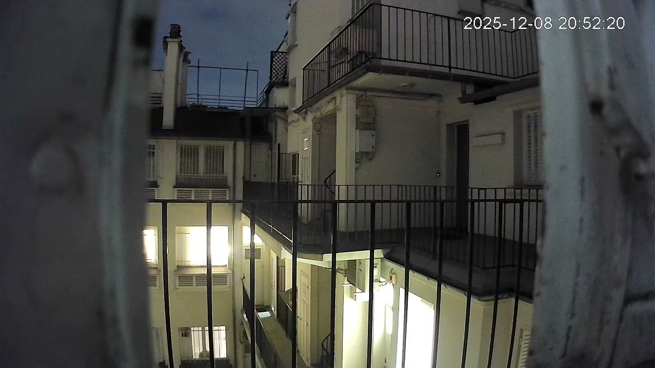 Living in 75016 Service area Av du Pres Kennedy 34