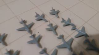 Breve revision de las 33 aeronaves de Academy para el USS Nimitz (CVN-68) en 1:800