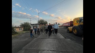 видео: ОШ мэри ТАҢ атпай РЕЙД кылып БАРСБЕК эстелегин КАРА-СУУга кетчүү КАСЫМБЕКОВ көчөсүнө ЖЫЛДЫРАБЫЗ деди картинка: ОШ мэри ТАҢ атпай РЕЙД кылып БАРСБЕК эстелегин КАРА-СУУга кетчүү КАСЫМБЕКОВ көчөсүнө ЖЫЛДЫРАБЫЗ деди