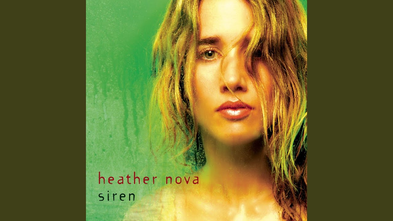 Παρακολούθηση Widescreen (Album Version) στο YouTube Παρακολούθηση Widescreen (Album Version) στο YouTube