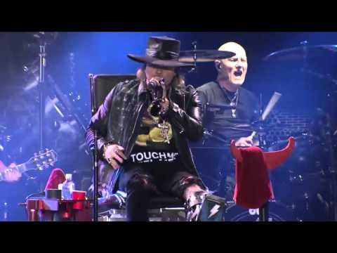 AC/DC - Shoot To Thrill Live Lisbon Portugal (With Axl Rose) PRO SHOT HQ SOUND