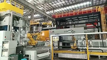 Đúc áp lực với máy LK 6800 tấn tự động hóa 100%