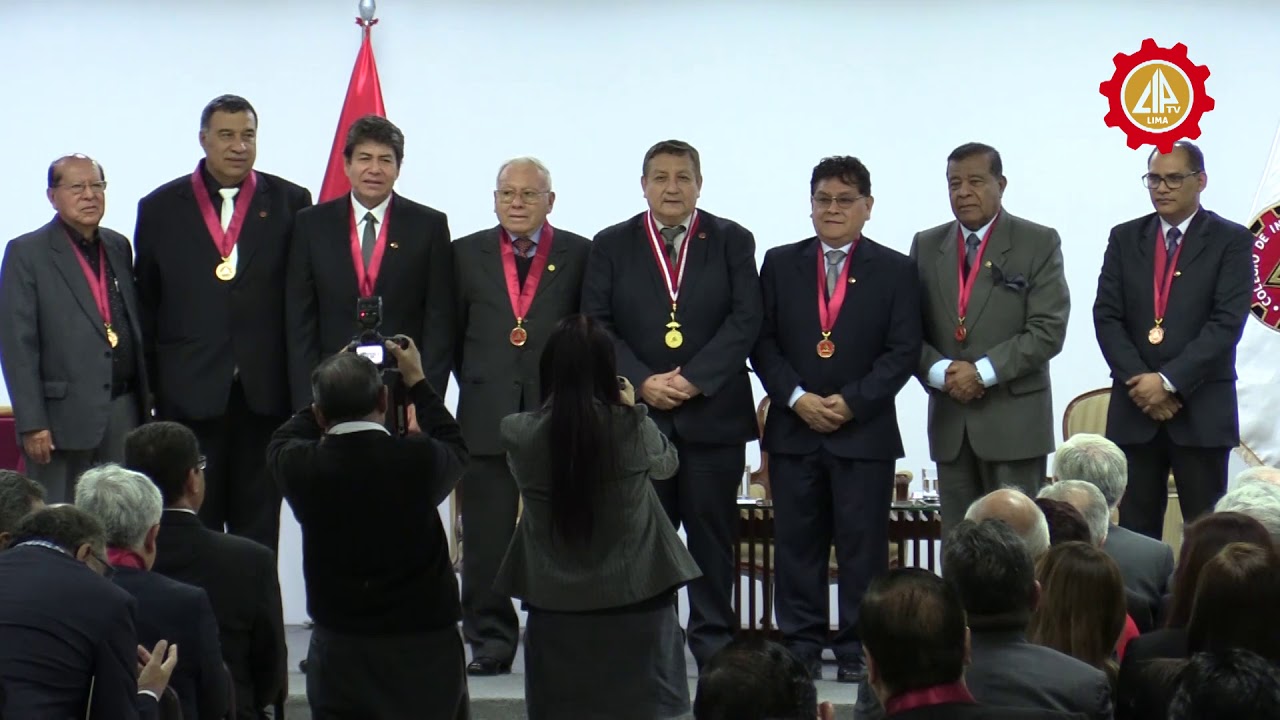 Ceremonia de juramentación comisiones CD Lima CIP.