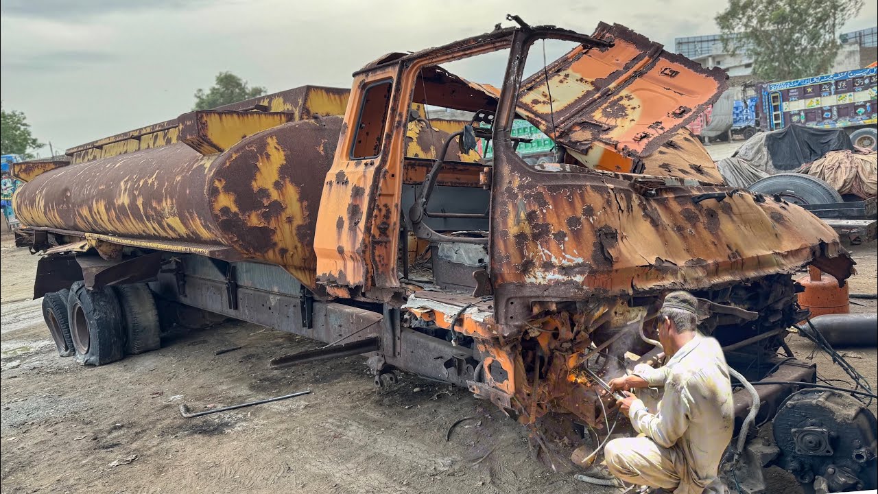 Restoration of almost 50 years old water tanker lying in the ground / Let,s See