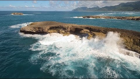 "Curve Cable Cam" - Yuneec Typhoon H