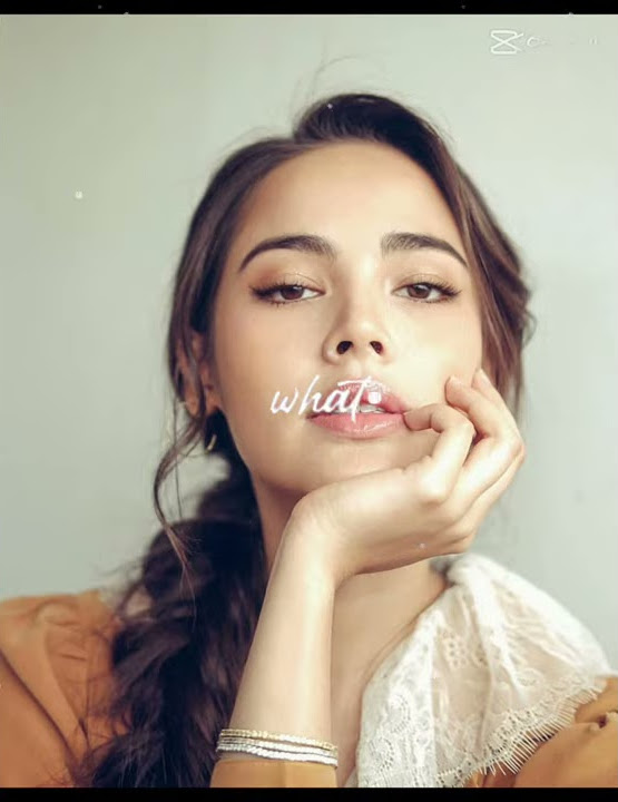 Yaya Urassaya - Still look pretty