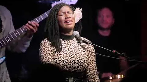 Vanessa Haynes live at the 606 "Wonder"
