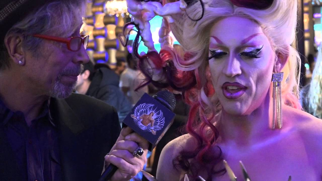 RuPaul's Drag Race Season 8 Premiere - Bob The Drag Queen and Acid ...