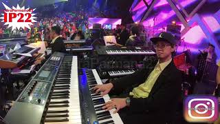 Reza “Tamally Maak” (Keyboard Cam Konser Menuju Puncak DAA5)