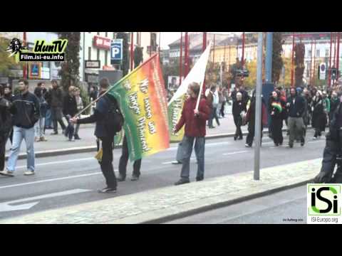 BlunTV - 2. Hanfwandertag am 02.10.2010 in Wien - ...