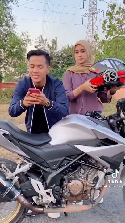 Story Wa Tik Tok Lagu Armada Sakitnya Mencintaimu, Cover  Septi Anak Nya Mang Kemi Rt Tahun 2023.