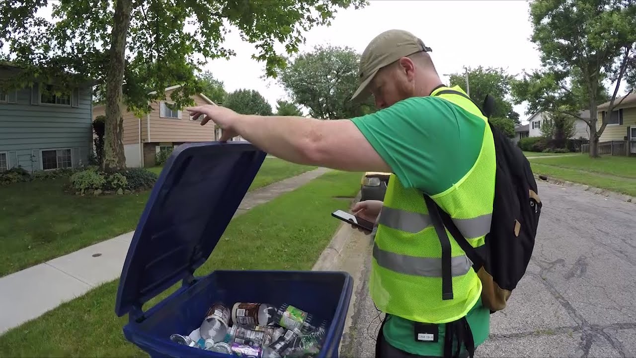 Columbus checking residential recycling bins, looking for proper