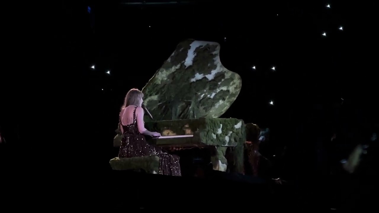 Taylor Swift- Champagne Problems *EXPLICIT*- 5-28-2023- MetLife Stadium