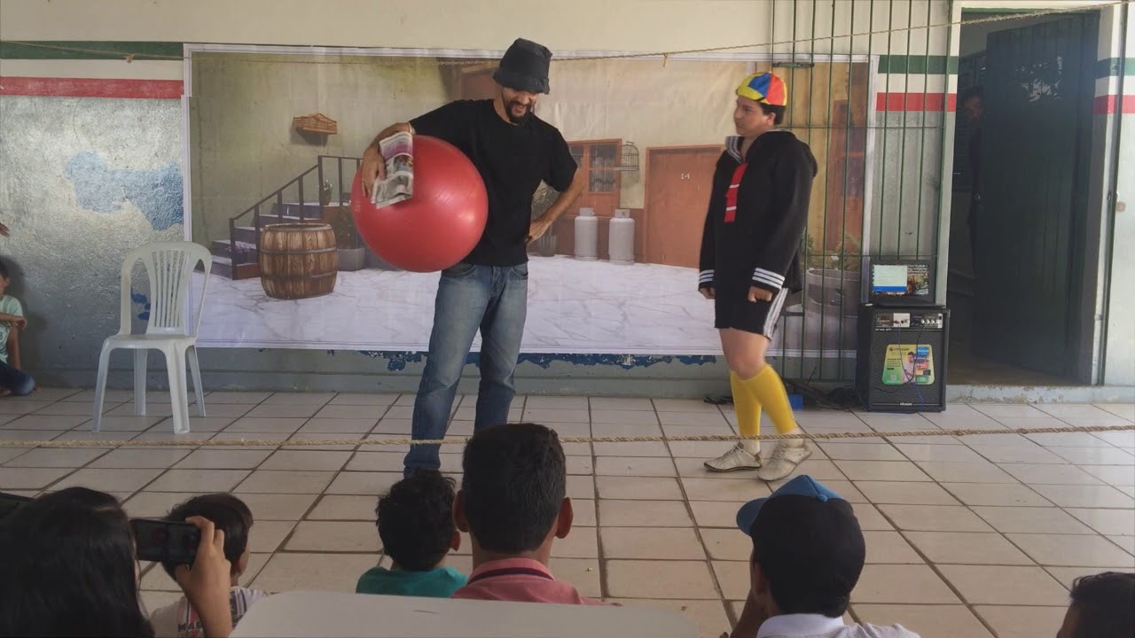 Dia Nacional do Livro Infantil - Peça Teatral - A Vila do Chaves