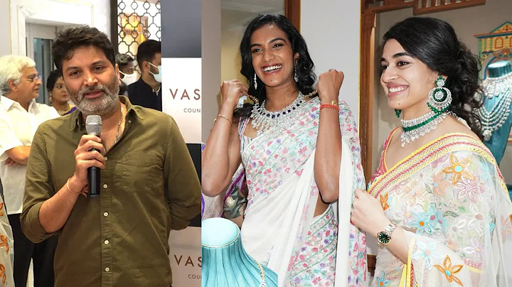 PV Sindhu & Trivikram Launches Vasundhara Jeweller...
