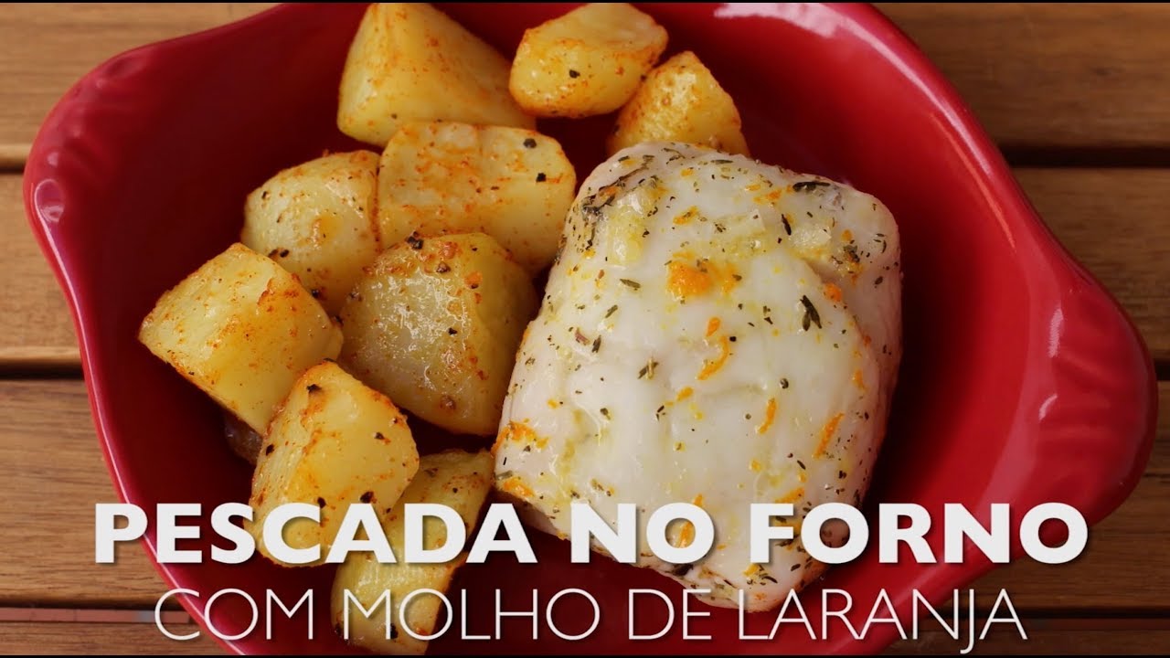 Pescada no forno com molho de laranja