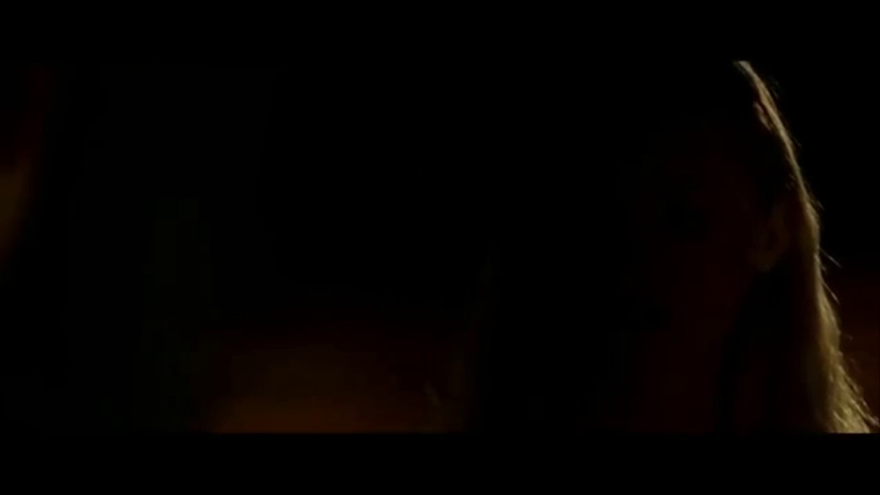 THE STRANGERS DOOR SCENE