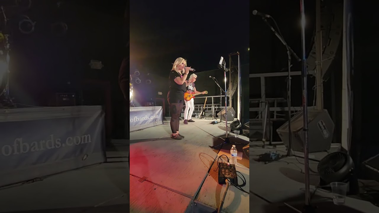 Sunset Red @ House of Bards 2023