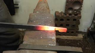 Wolf Jaw Tongs  -1