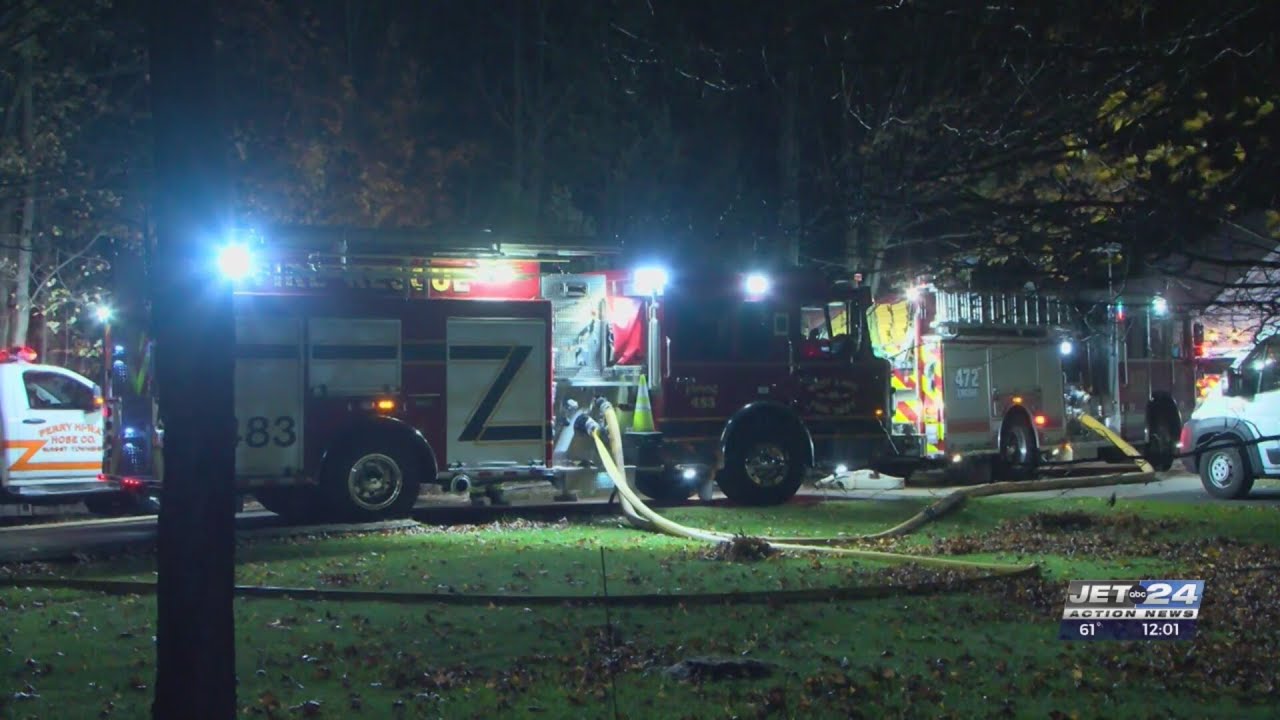 Crews fight large brush fire in Fairview - YouTube