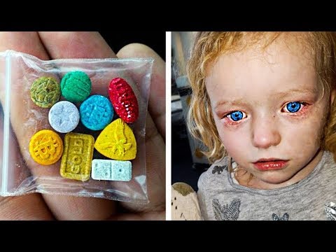 Видео: Они отказывают в конфетах черным детям на Хэллоуин