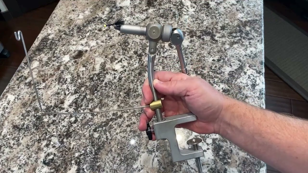 Wolff Industries Apex Rotary Fly Tying Vise Review, Something you