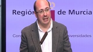 Consejero Educación de Murcia defiende su inocencia