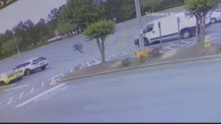 Police still searching for suspect in shooting of 2 people at Stonecrest Mall