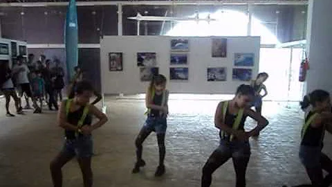 Projeto Dana de Rua na Escola- Regina Altman Teens