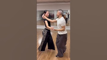 Salsa Romántica Teaching Level 2 Partnerwork Demo James & Peiwei Cobo Cobobrothers Dance Co.