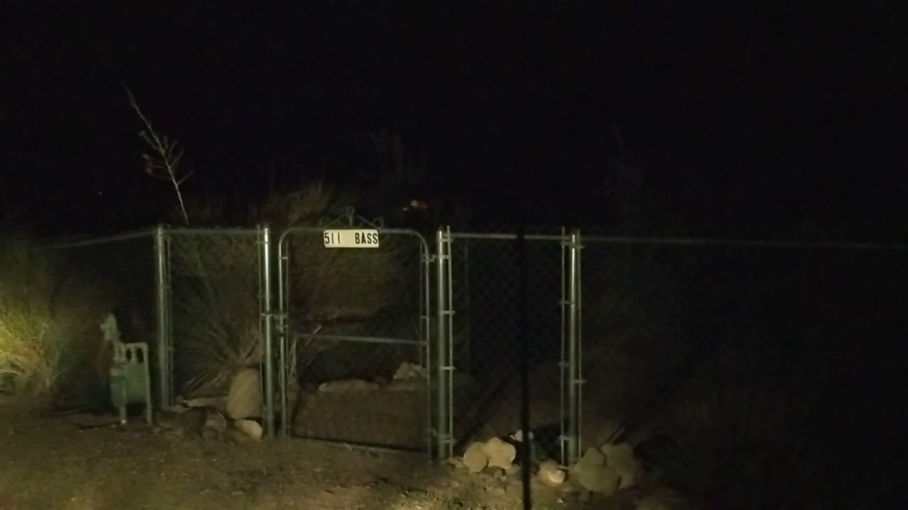 Outside of the TOYBOX Killers HOUSE!!! (Song in link Description) YouTube