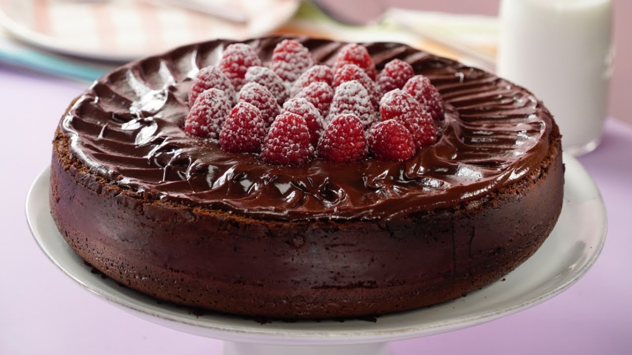 Pastel de chocolate sin harina - YouTube