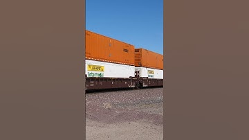 BNSF 3782 HIGH SPEED STACK TRAIN MP 733 NEEDLES SUB