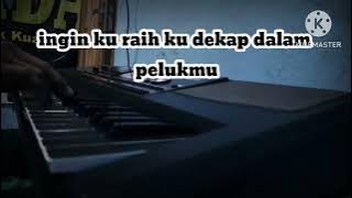 PELUKLAH AKU karaoke dangdut original nada wanita.