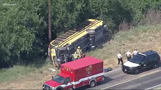 7 students injured in bus crash in Denton County