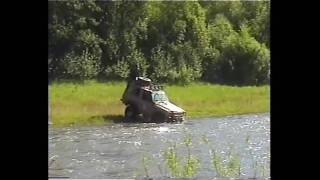 Patrol and Uaz crossing deep river(, 2011-03-13T19:35:37.000Z)