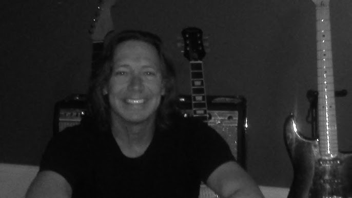 Porno filmdagi kokrakli ishbilarmon ayol