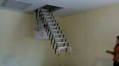 How to operate the automatic loft ladder