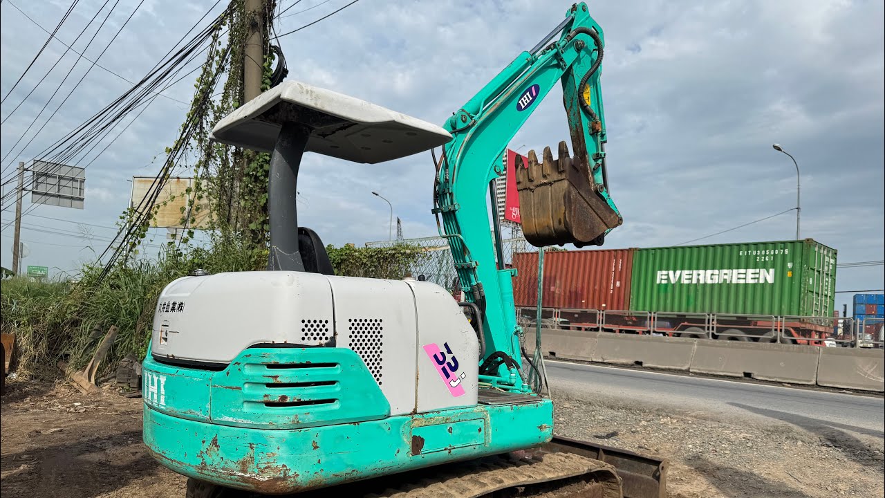  Máy đào IHI 32j vừa rút công nguyên bản, đường búa sẵn hoạt động mạnh